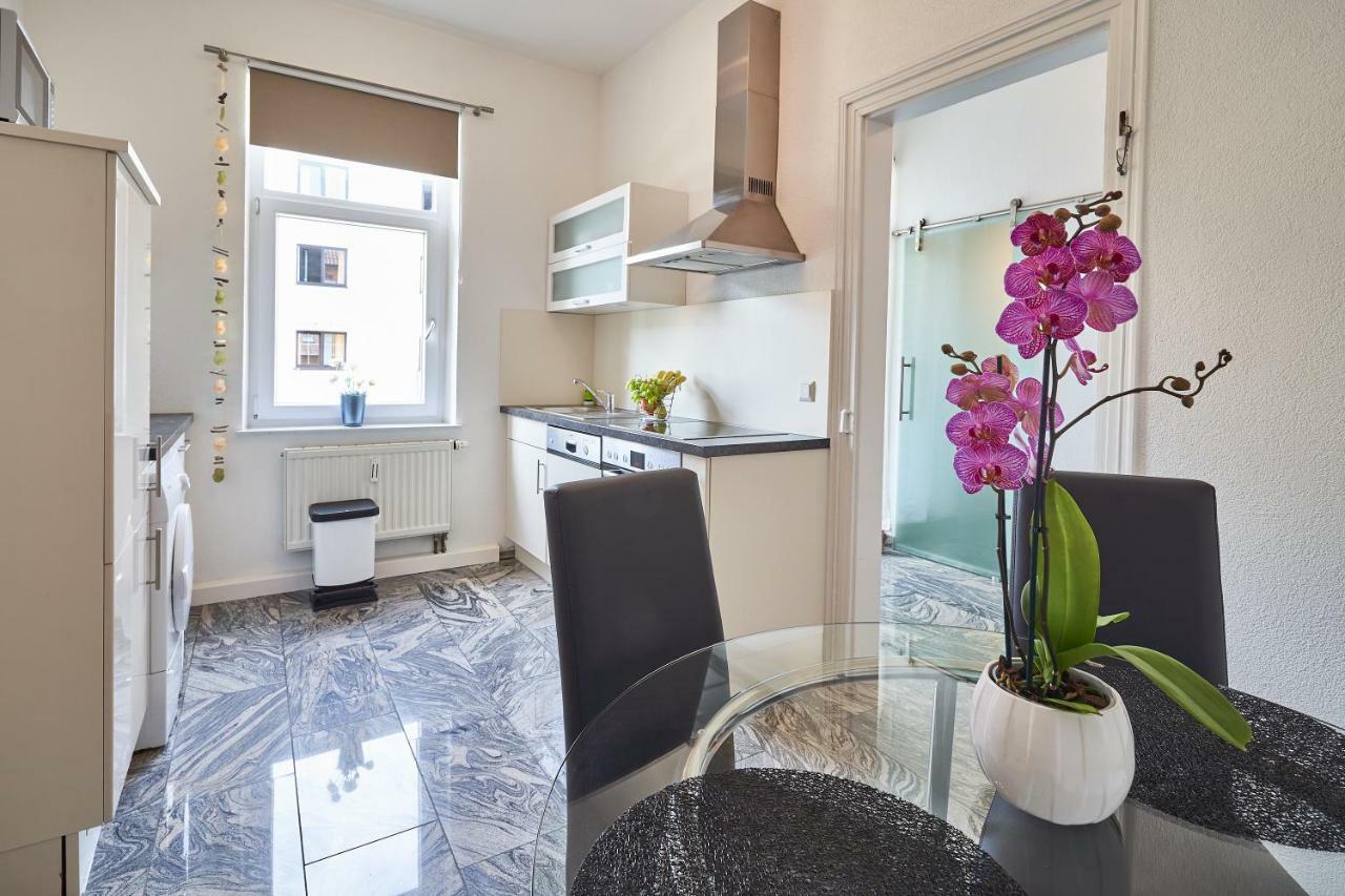 Casa Pinos Apartment ฟรีดริชส์ฮาเฟน ภายนอก รูปภาพ